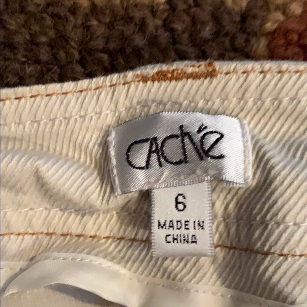 Cache Capris - image 3